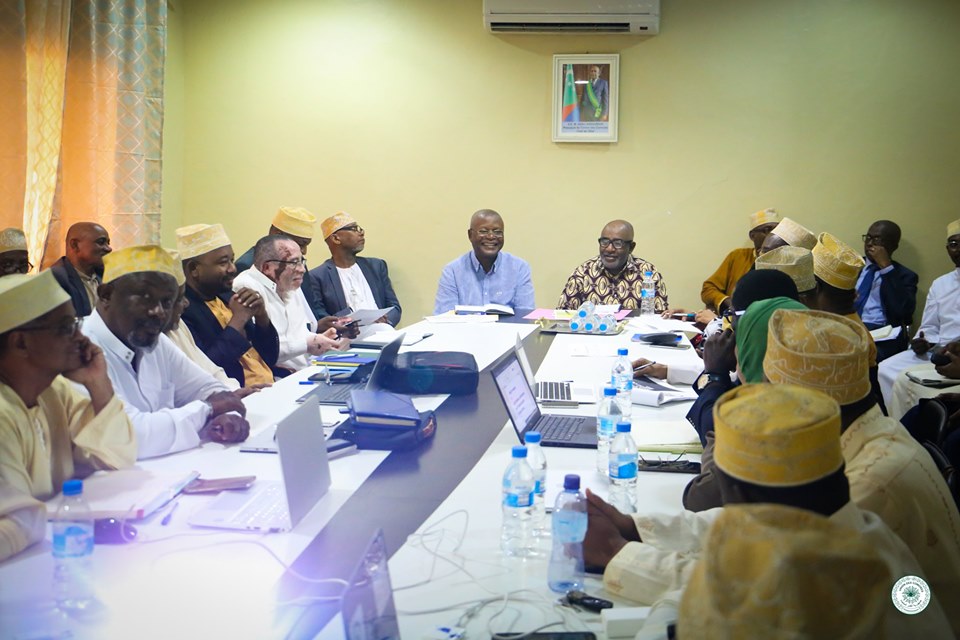 image Conférence des partenaires au développement des Comores / La conférence des bailleurs des fonds, aura lieu le 02 et 03 décembre à Paris